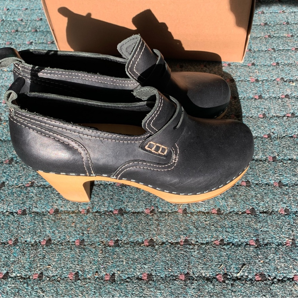 NIB swedish hasbeens black leather loafer clogs deadstock discontinued